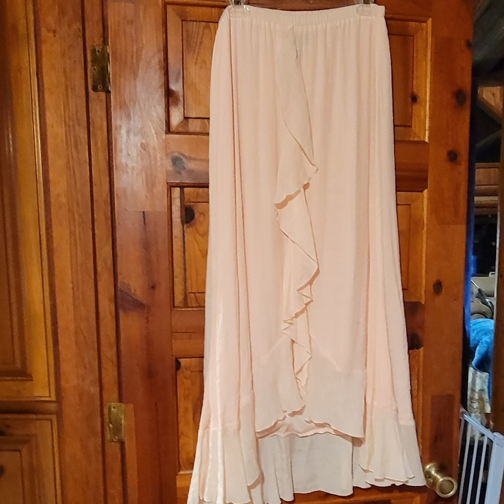 "Spense" SzM Light pink maxi ruffled skirt